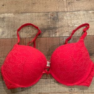 Victoria’s Secret Red Lace Push-Up Bra